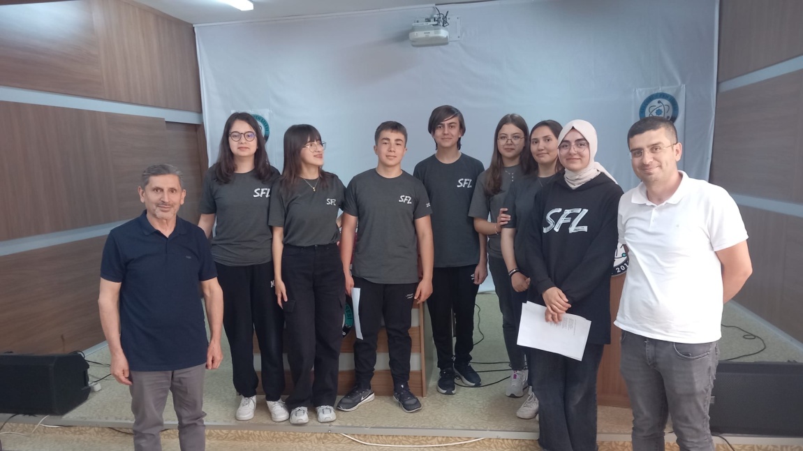 25 MAYIS ETİK GÜNÜ OKULUMUZDA DÜZENLENEN PROGRAMLA KUTLANDI